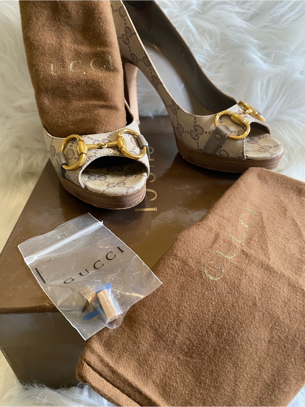 🛍️Gucci Authentic Horsebit Canvas Peep-Toe Pumps & All Original Packaging - Picture 12 of 17